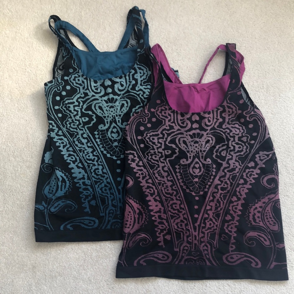 Set of two Athleta tanks